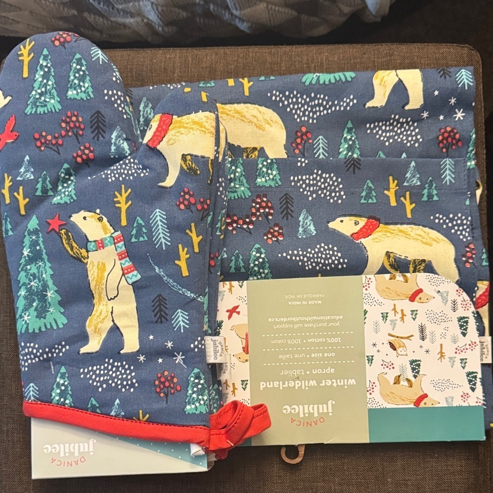 Danica Jubilee winter wonderland Blue Oven Mitt and apron